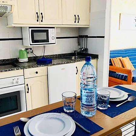 Bellisima 200m From The Ocean With Pool, Wifi Sat-tv Апартаменты *